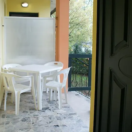 Villaggio Possagno Piazza Torino Da Colla